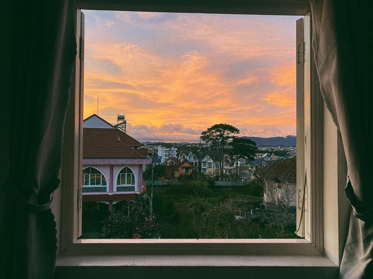 The Balcony Bnb Dalat Exteriör bild